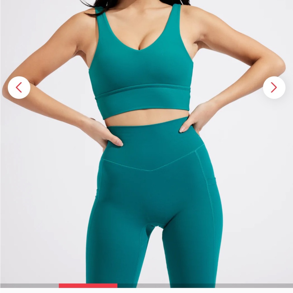 Buffbunny Monarch Sports Bra. Tula Teal XS